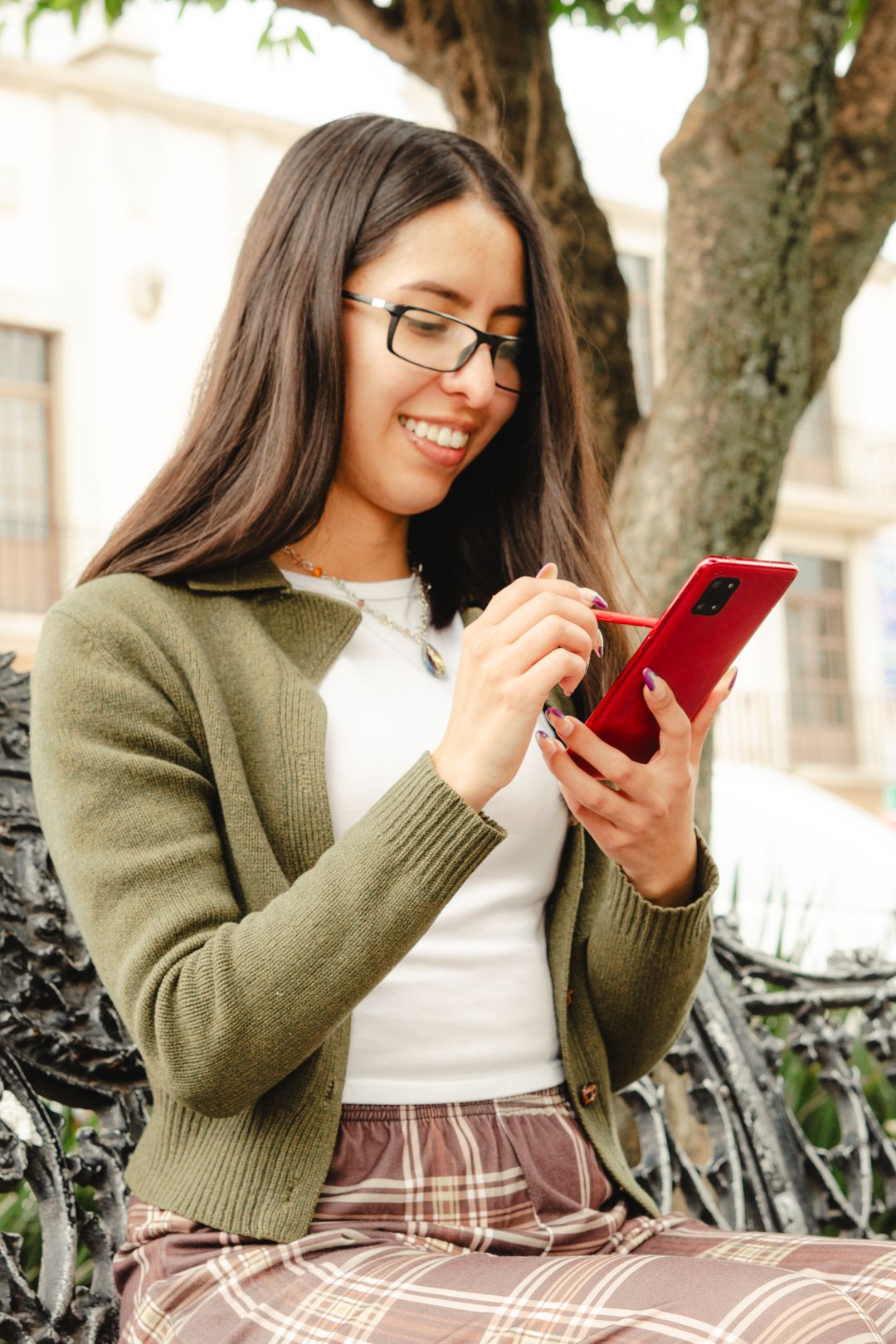 A person using the afloPay app